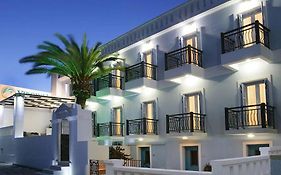 Virginia Hotel Tinos